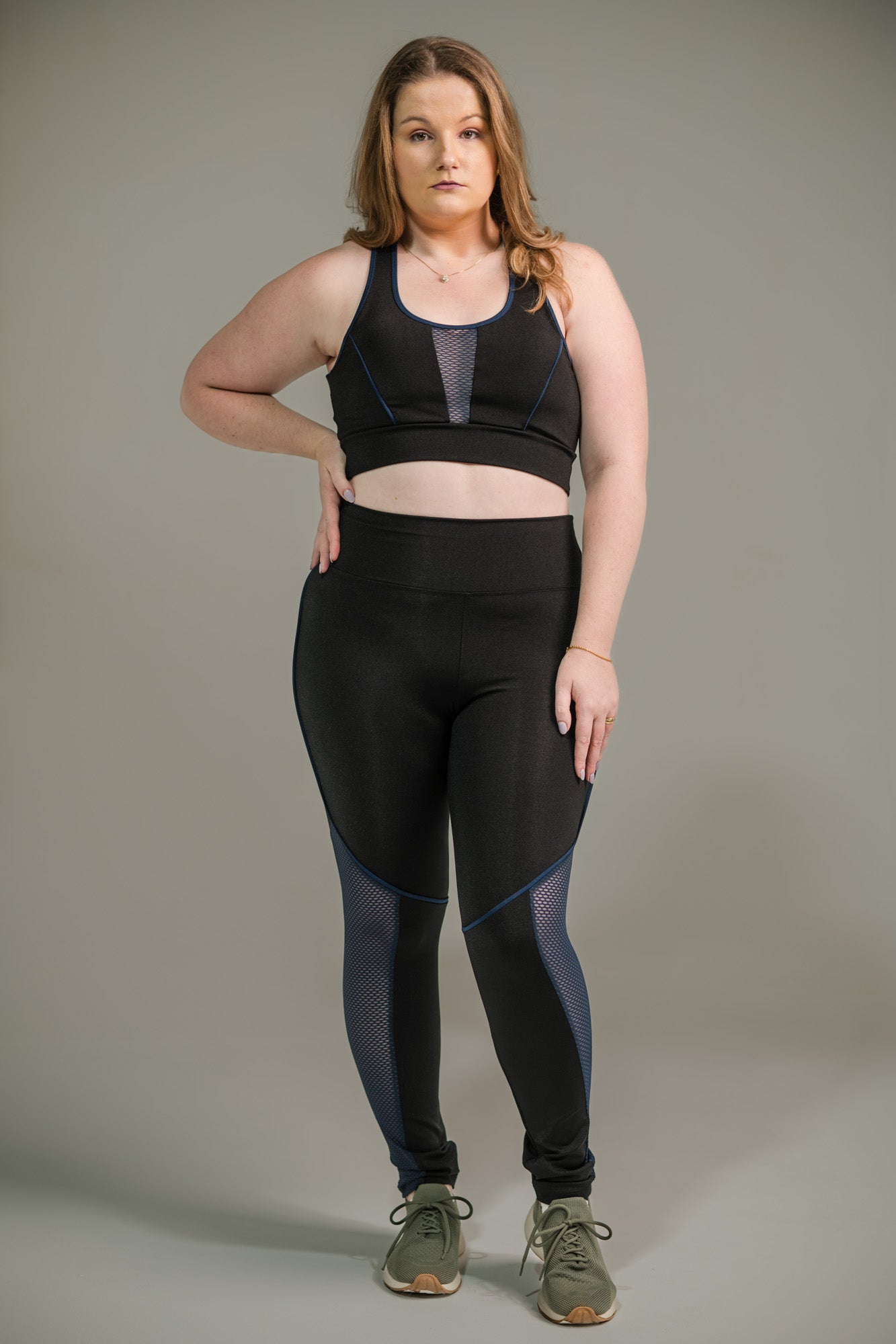 Calça Legging Feminina com Filete e Tela