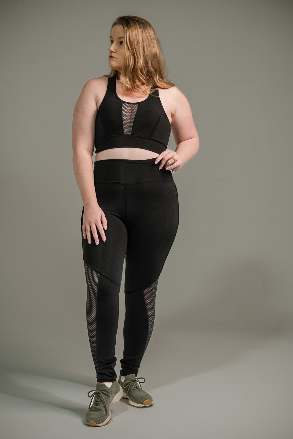 Calça Legging Feminina com Filete e Tela