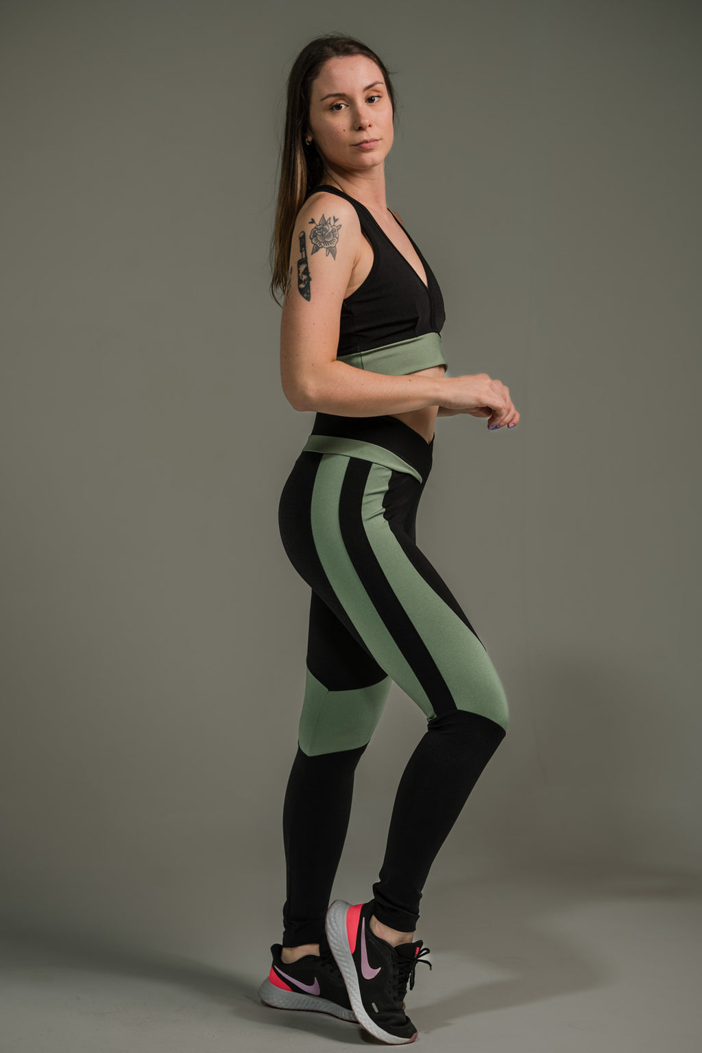 Calça Legging Feminina com Listras nas Coxas